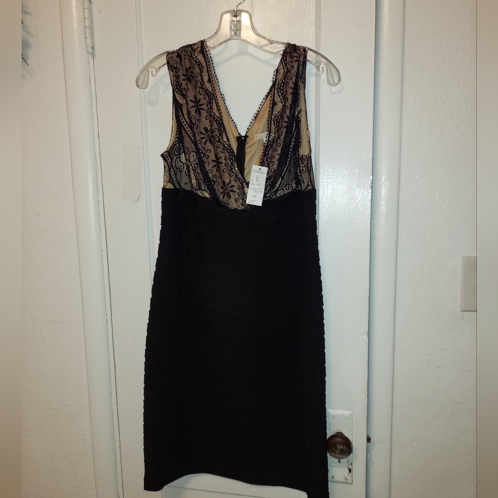 Women's lace bodice - Picture 4 of 5